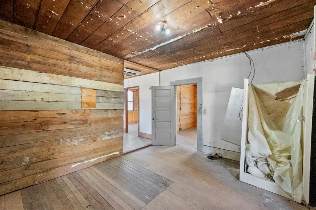 Navarro Suppl - Residential