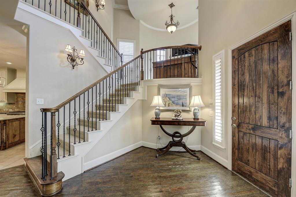7231 Rawlins Lane