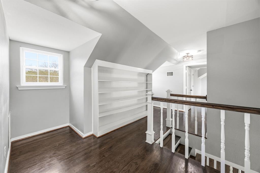 Wynnewood Hills - Residential