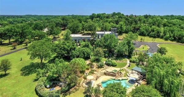 310 BALL PARK LOOP, DENISON, TX 75020 - Image 1ff85a92c07ba6d41d5cf9da0b1ba39e/2290966147