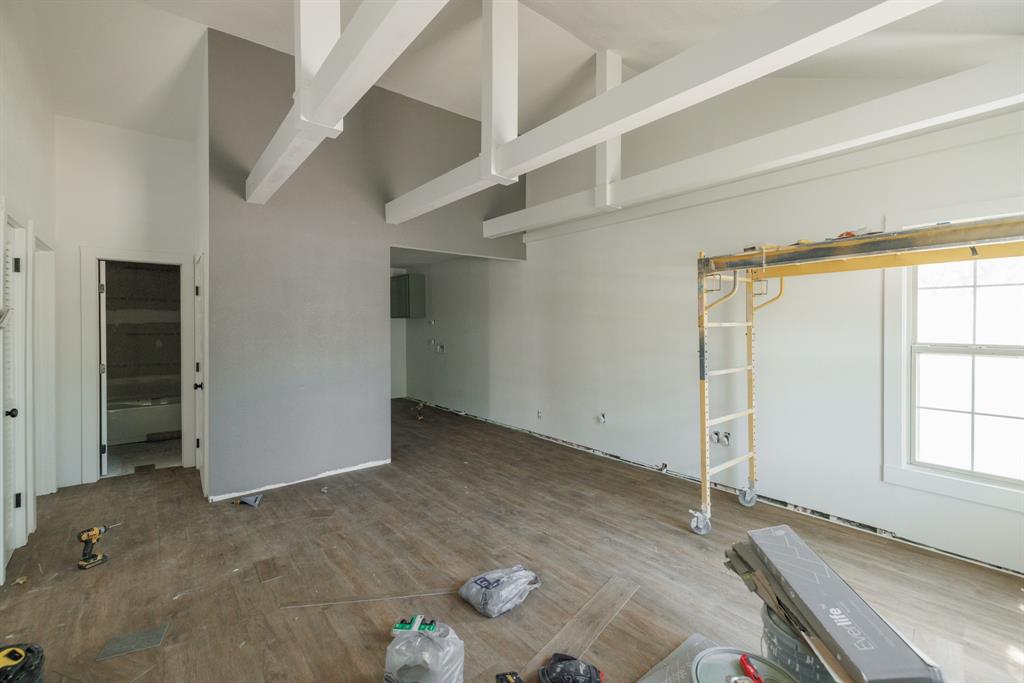 2074 Belmont Boulevard