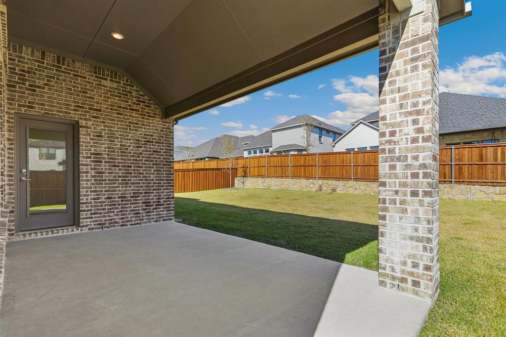 Cross Creek Meadows Ph I - Residential Lease