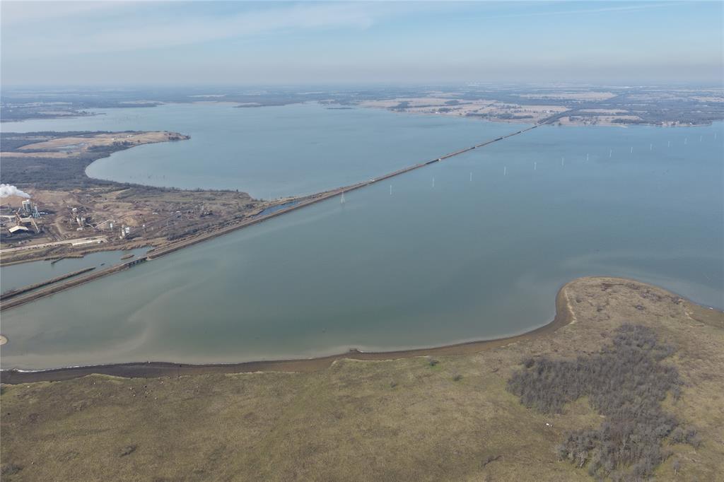 Richland Chambers W2 - Land