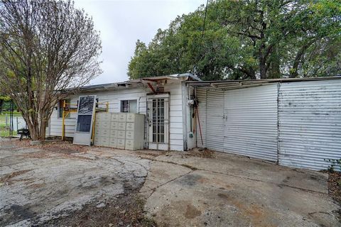 A home in Azle