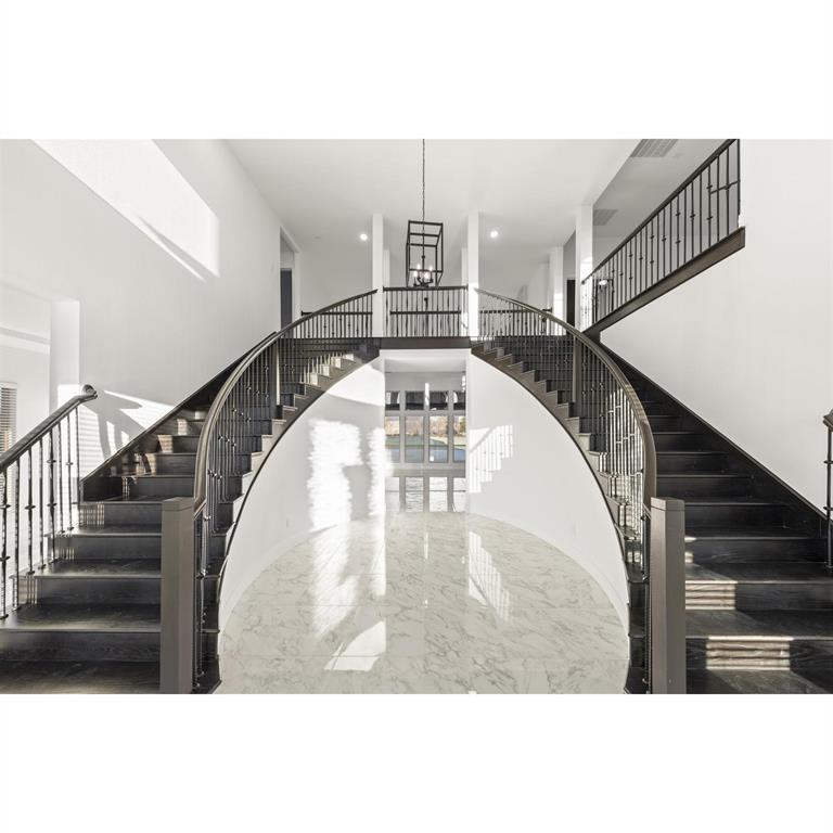 5209 Midnight Court