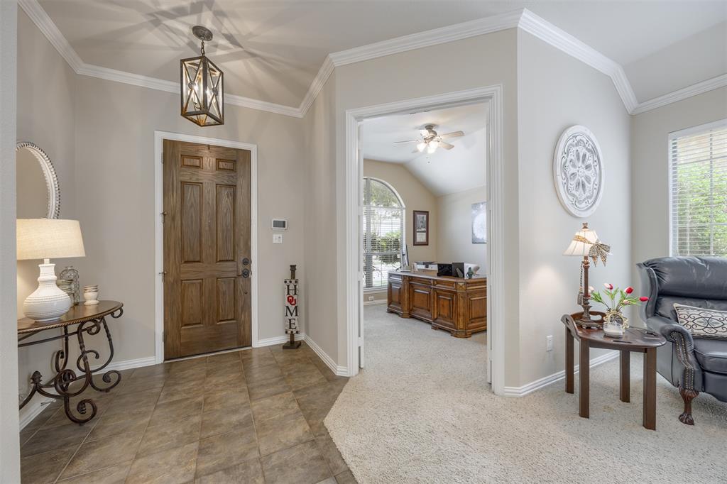 11439 Balcones Drive