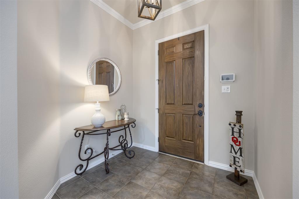 11439 Balcones Drive