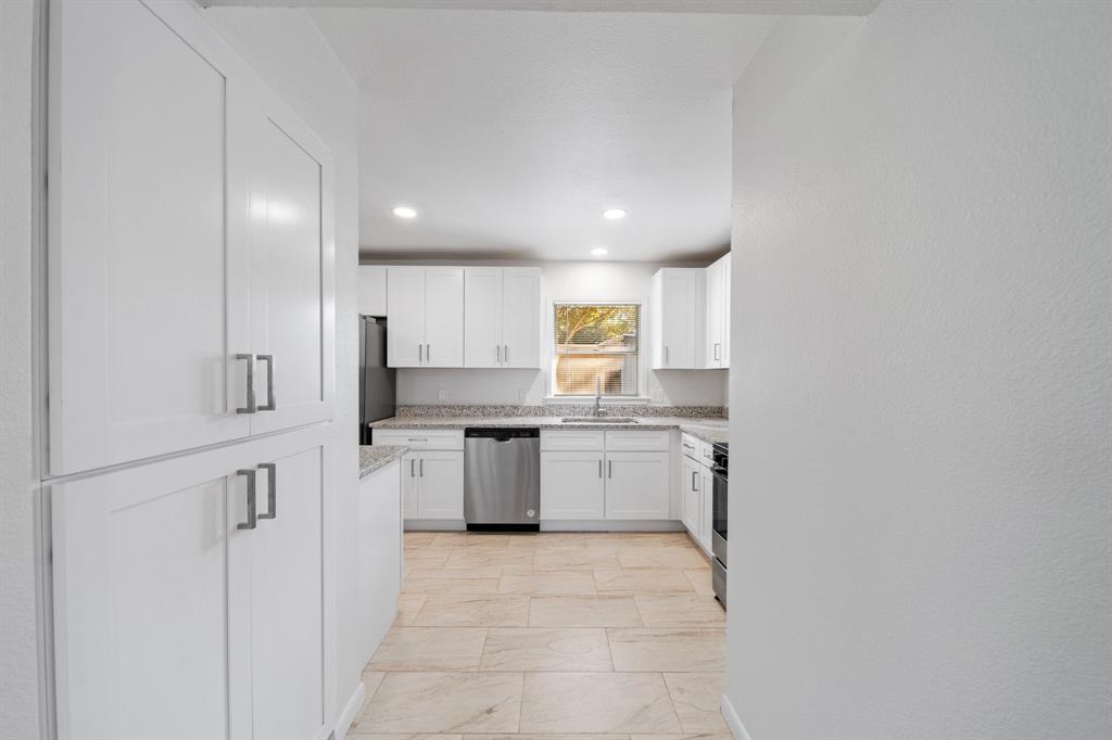 Acreage Estates - Residential Lease