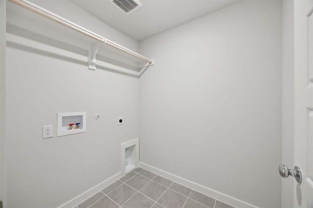 Lakehaven - Residential