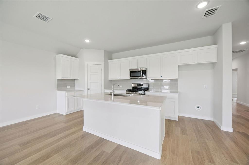 3906 Somerville Drive