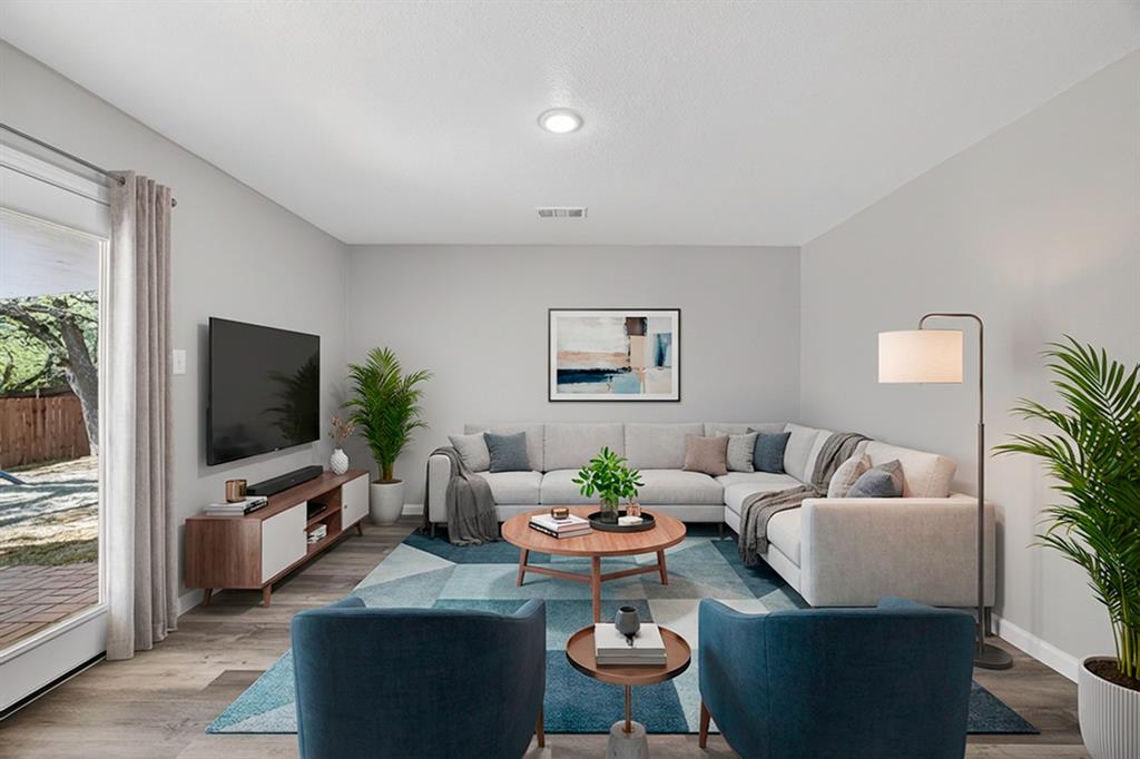 614 Lakeside Drive Drive