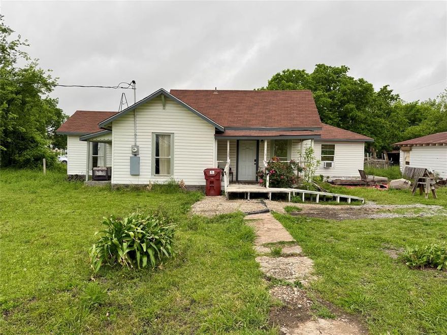 Opportunity awaits in the heart of Leonard! This 3 bedroom, 2 bath home sits on a spacious corner lot just a short distance from downtown. Bring your vision and a little TLC to transform this house into something special - whether you’re an investor or a buyer looking to create your dream home. The information provided is considered reliable, yet not guaranteed. Buyers are advised to verify all details and conduct thorough due diligence.