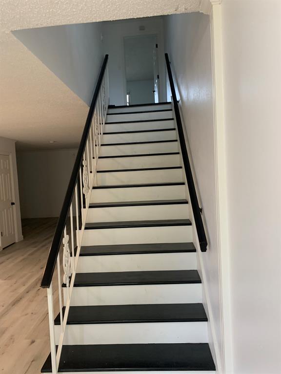 Woodvine Twnhs Add - Residential Lease