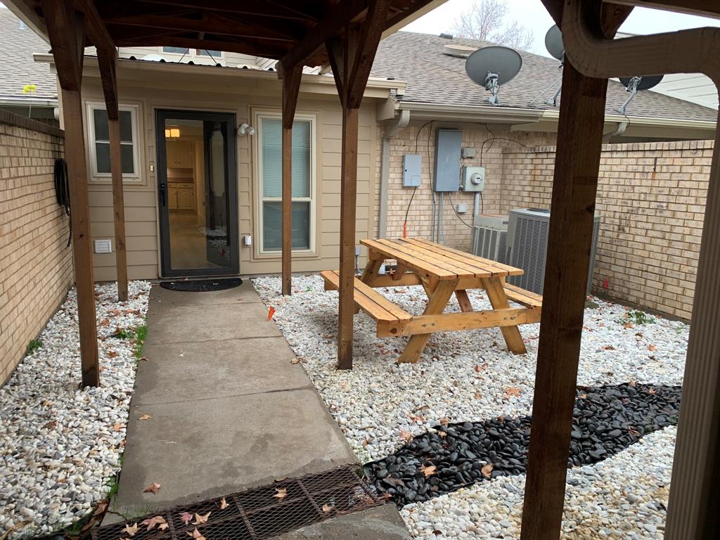 Woodvine Twnhs Add - Residential Lease