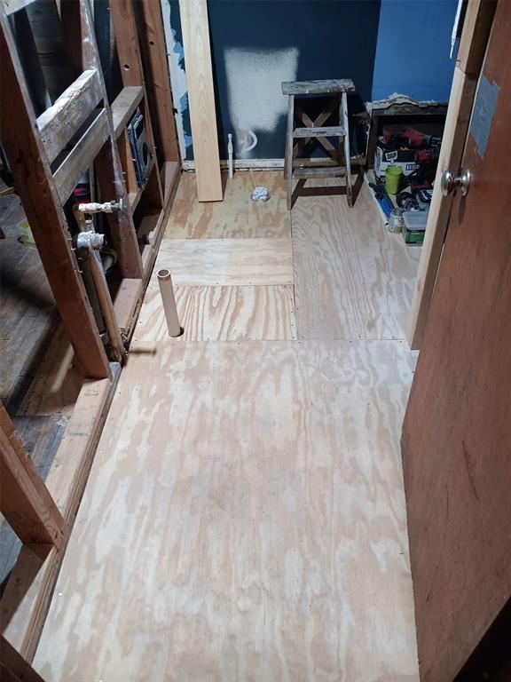 H & TC RR CO - Residential