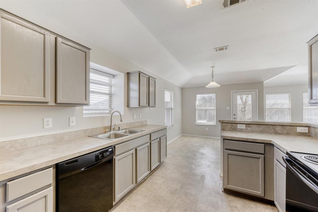 Mountain Crk Lake Instl 2 - Residential