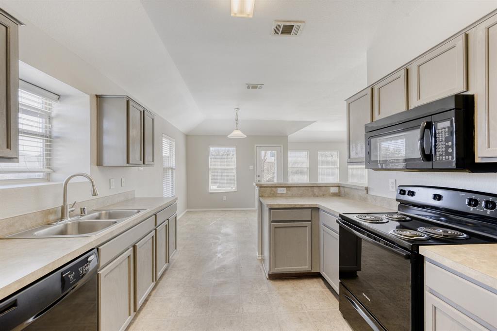 Mountain Crk Lake Instl 2 - Residential