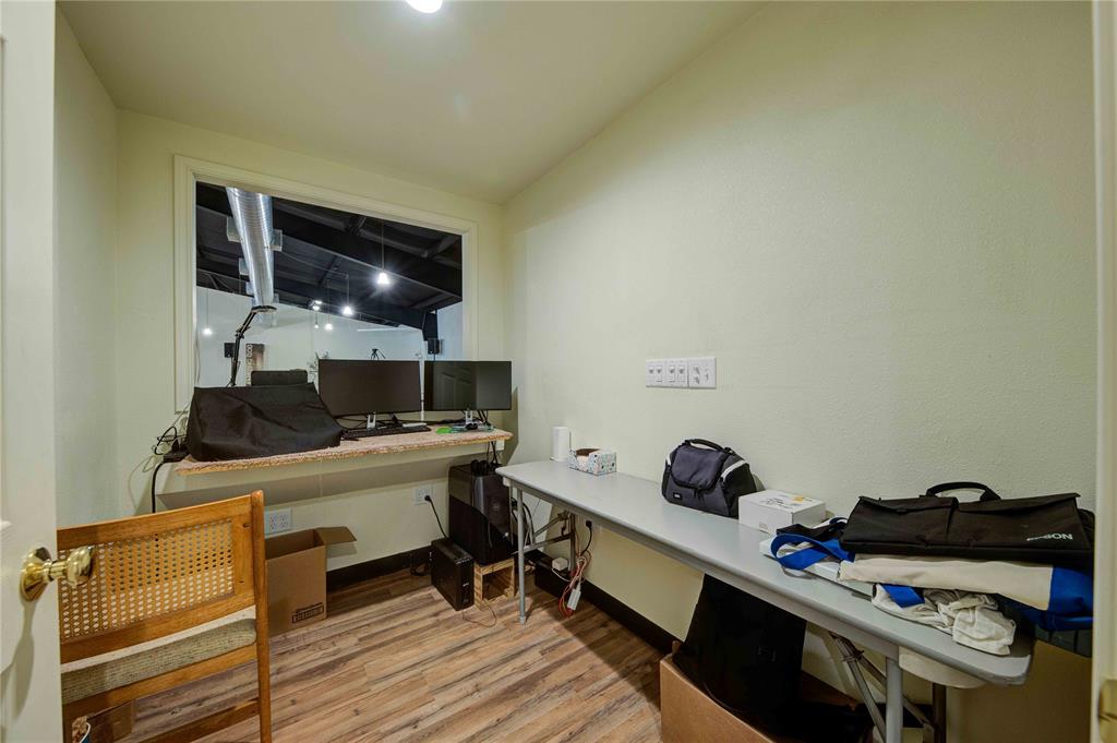 Rock Island & Razor Add - Residential