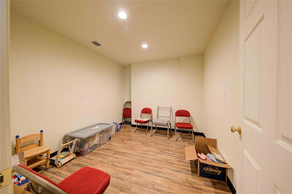 Rock Island & Razor Add - Residential