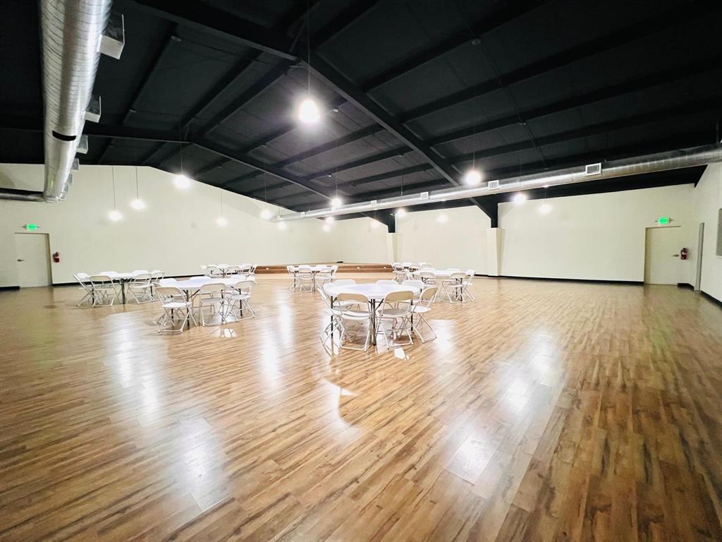 Rock Island & Razor Add - Residential