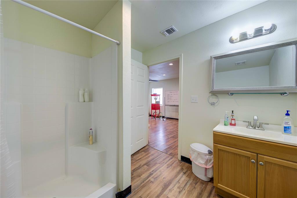 Rock Island & Razor Add - Residential