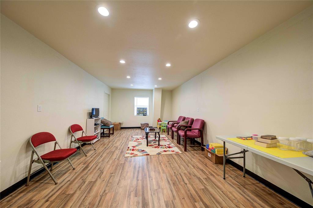 Rock Island & Razor Add - Residential