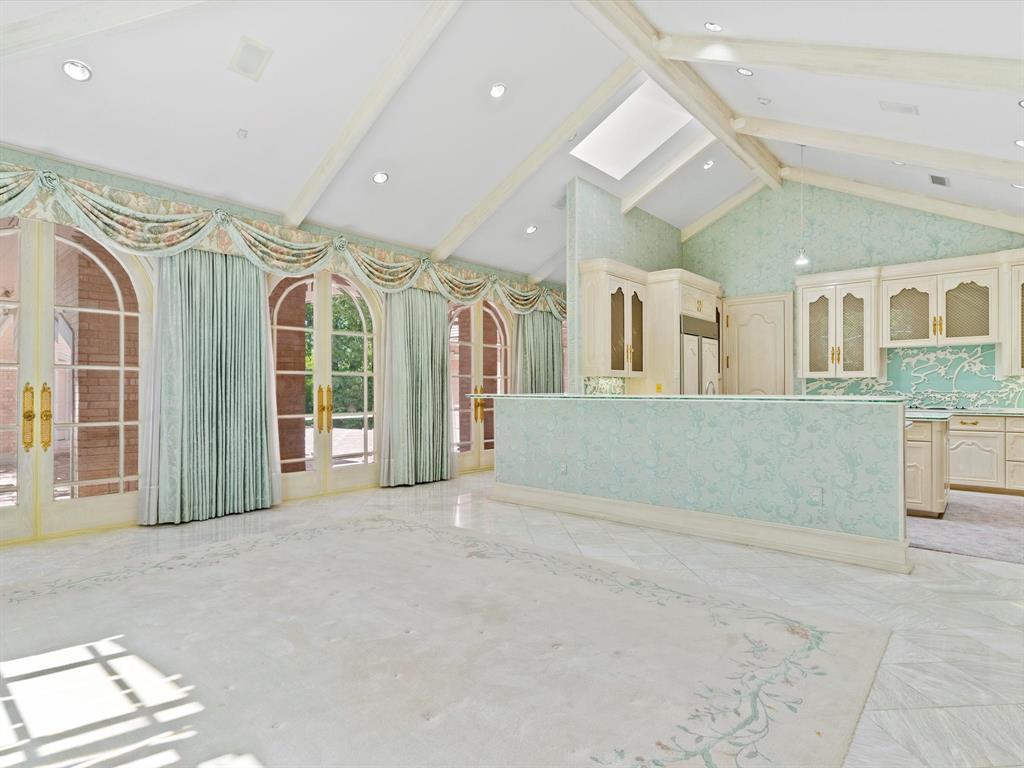 Chateau Blois - Residential