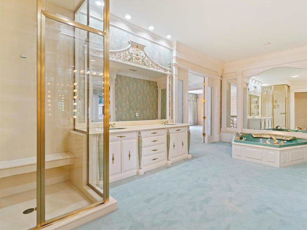 Chateau Blois - Residential