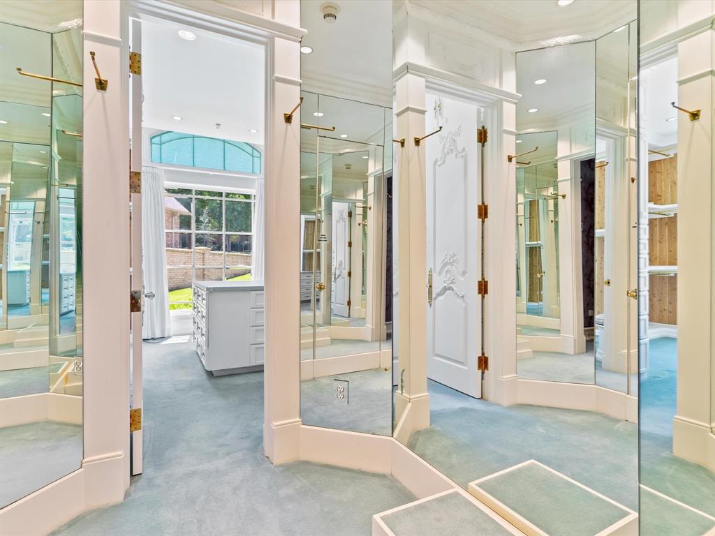 Chateau Blois - Residential