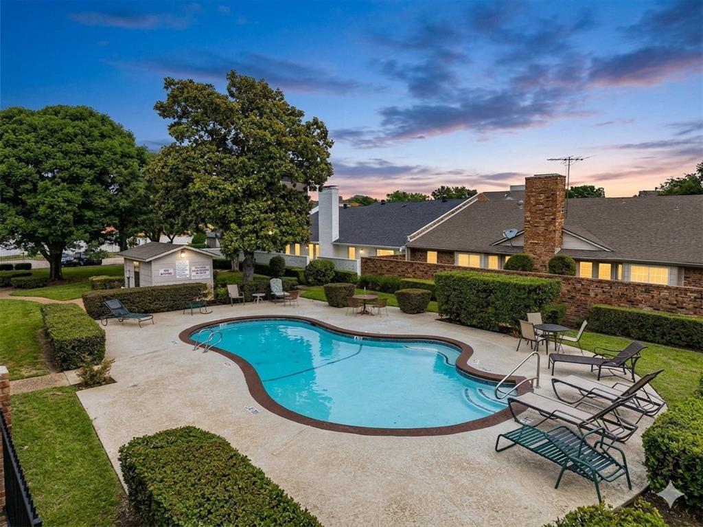 Town House Villa - Residential