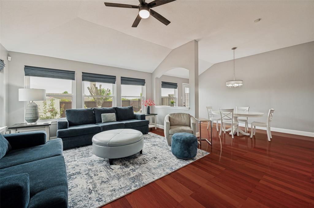 6401 Calloway Drive
