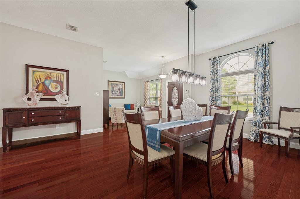 6401 Calloway Drive