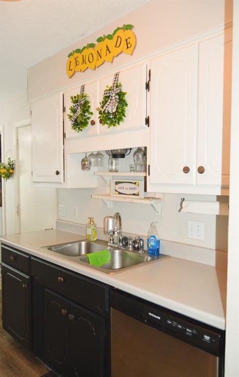 Tiny photo for 528 N 5th Street, Quinlan, TX 75474 (MLS # 21397050)