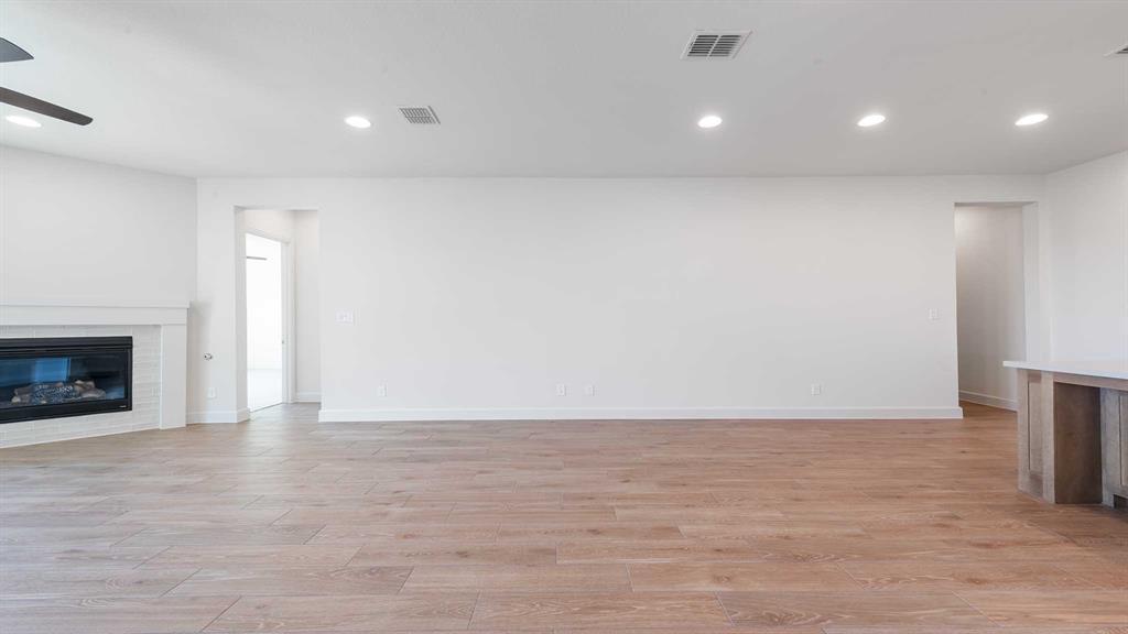 Trinity Falls - Residential