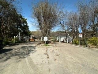 603 W Red Bird Lane
