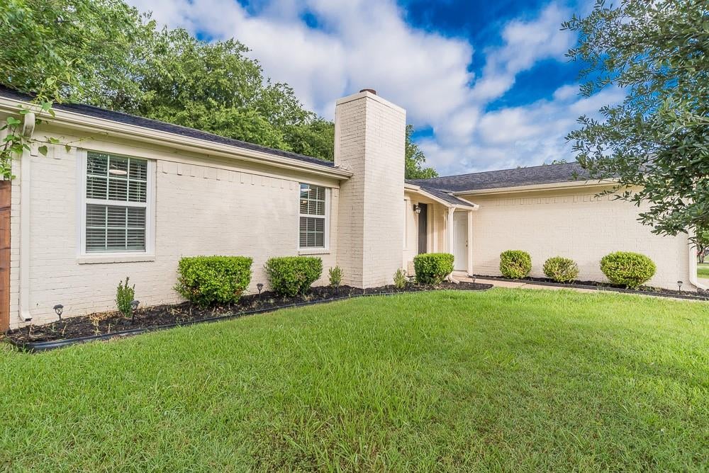 504 Circleview Drive
