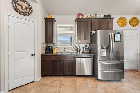 Tiny photo for 381 County Road 3050, Purdon, TX 76679 (MLS # 21201063)