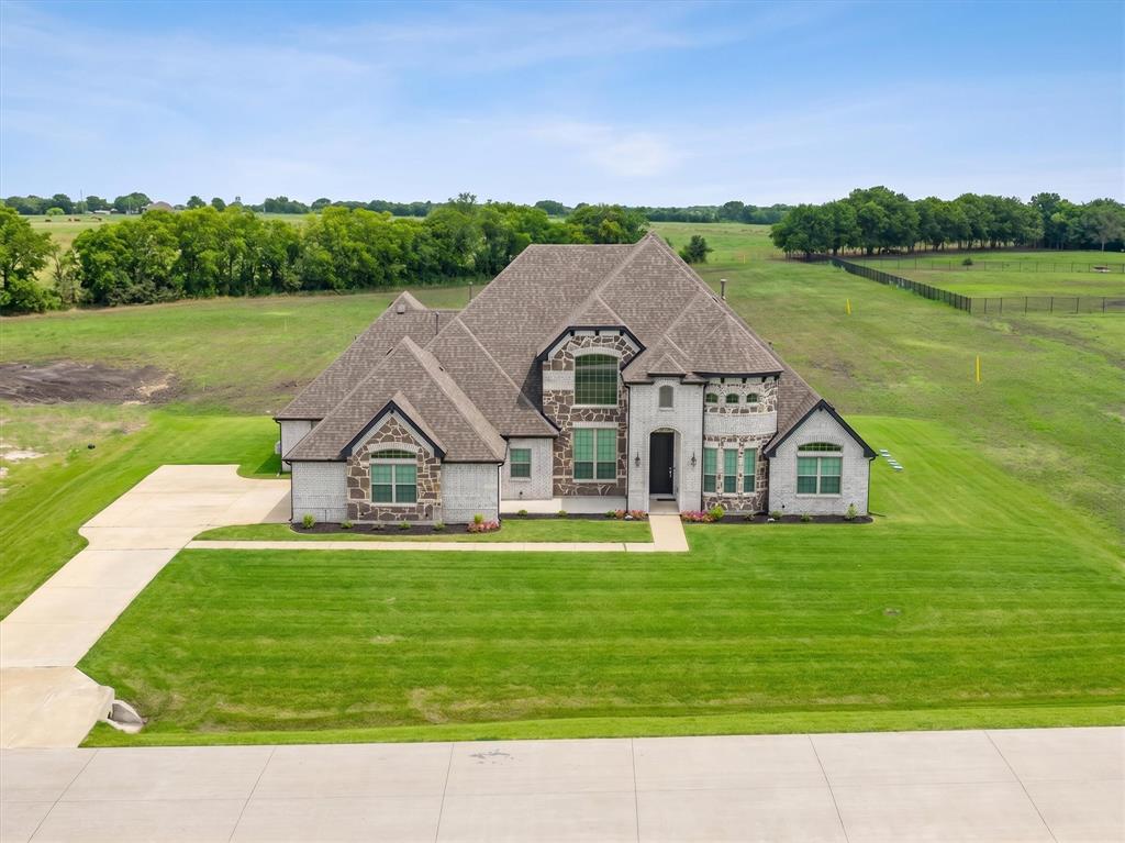 312 Ledstone Court