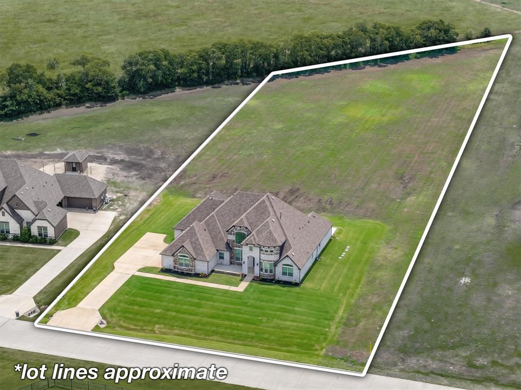 312 Ledstone Court
