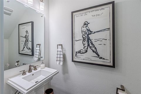 Tiny photo for 5135 Vickery Boulevard, Dallas, TX 75206 (MLS # 20994655)