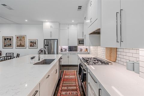 Tiny photo for 5135 Vickery Boulevard, Dallas, TX 75206 (MLS # 20994655)