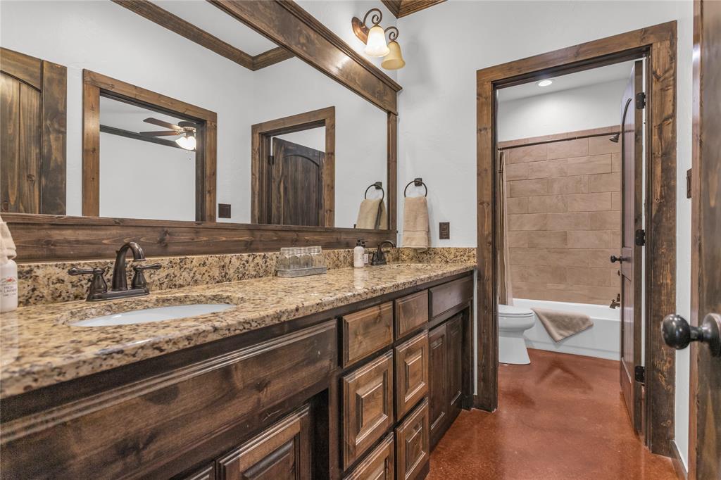 Valley View, Texas 76272, United States, 4 Bedrooms Bedrooms, ,4 BathroomsBathrooms,Residential,Active,134098