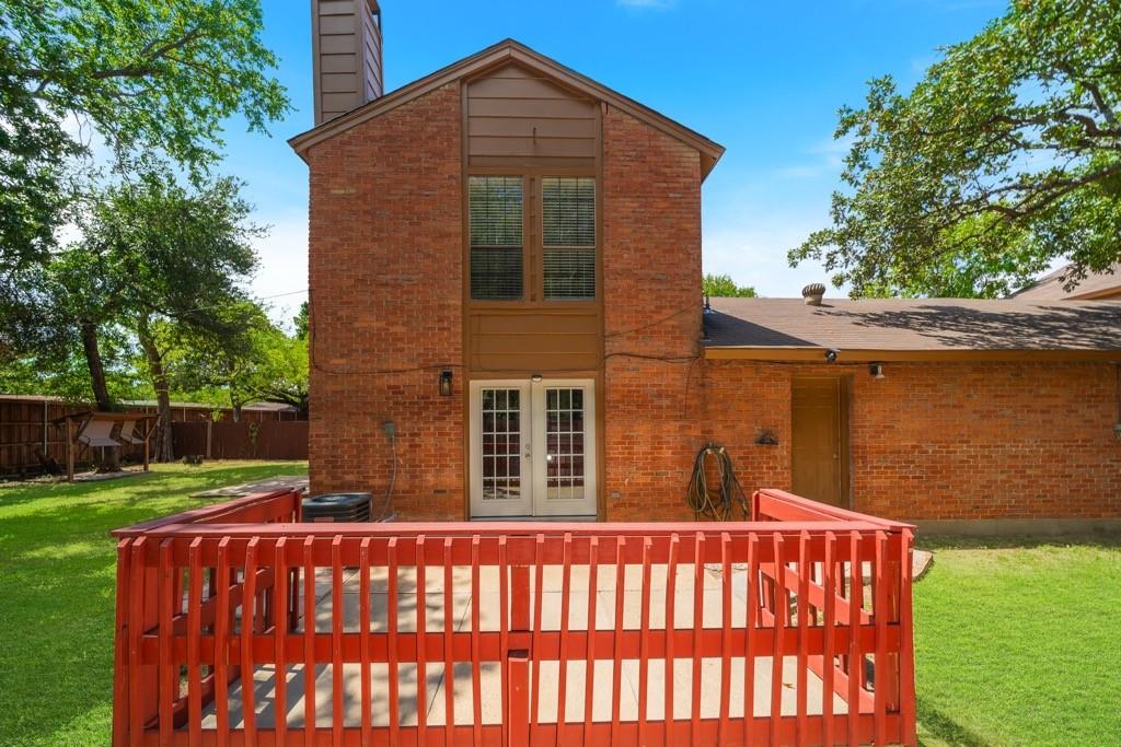 1600 Brentwood Drive