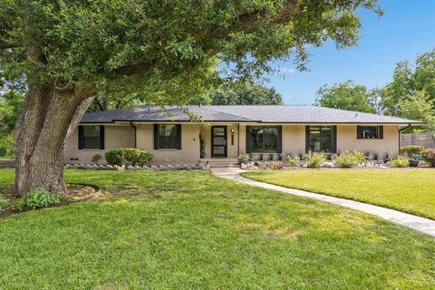 3040 Selma Lane Farmers Branch TX 75234