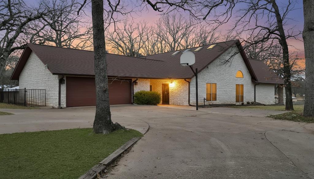 9580 Brockrim Lane - Photo 3
