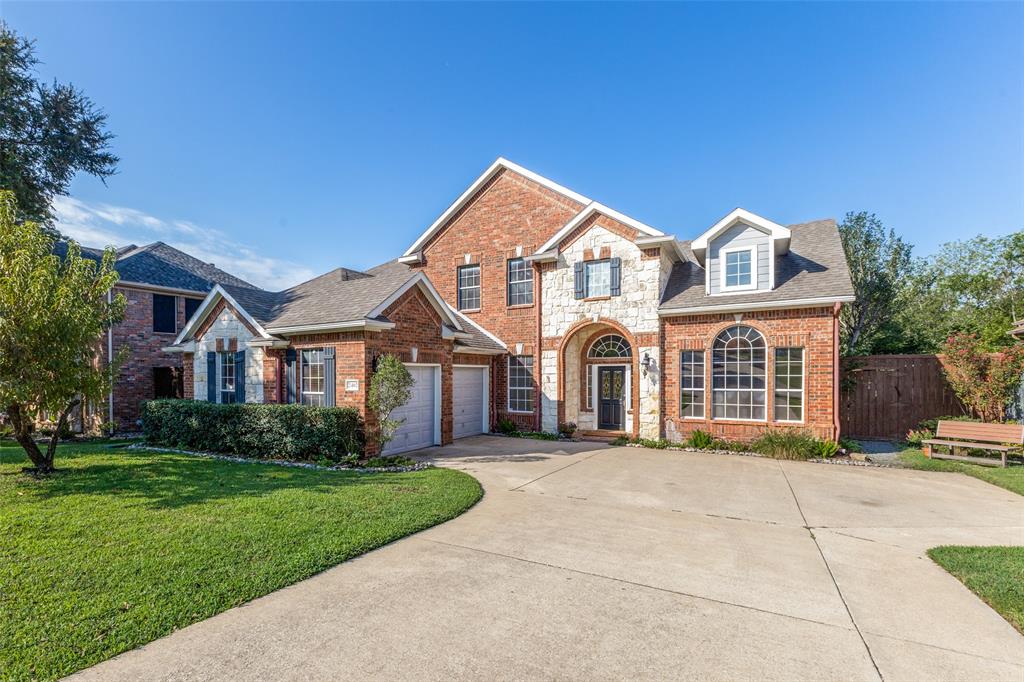 2402 Indian Trail
