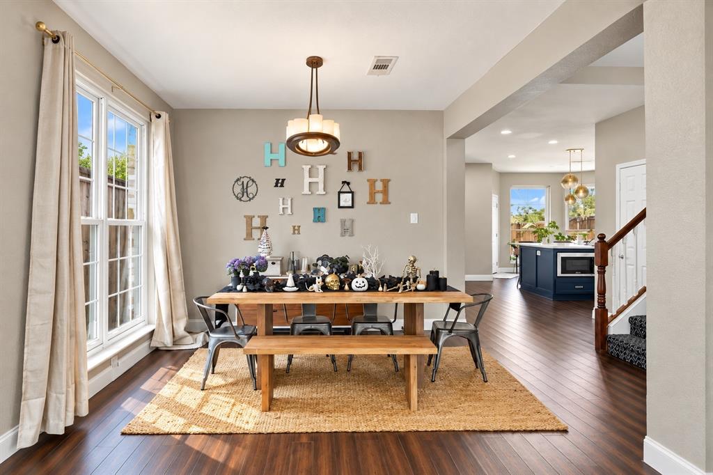3005 Alcove Lane