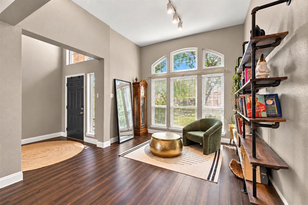 3005 Alcove Lane