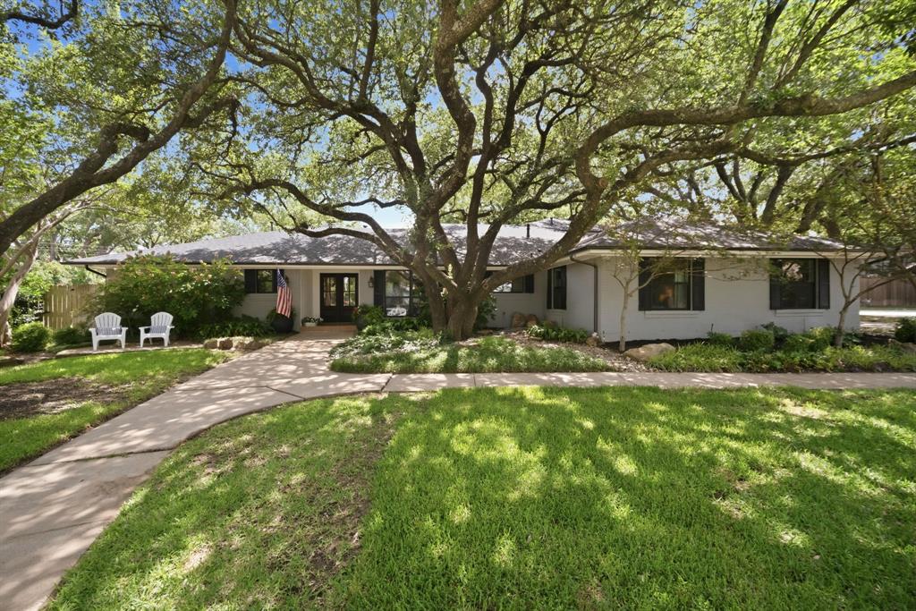 3612 Greenbriar Court