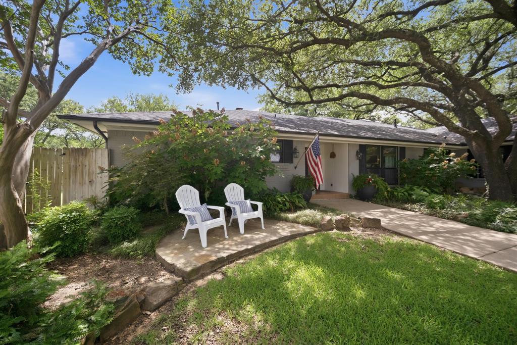 3612 Greenbriar Court